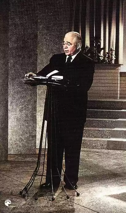 HWA doing an early telecast-Colorized